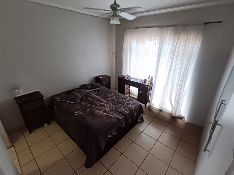 3 Bedroom Property for Sale in Geelhoutpark North West